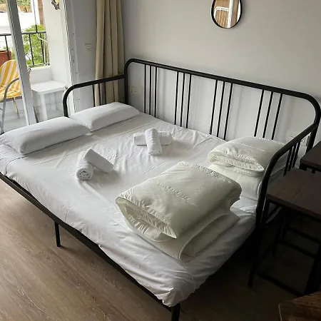 Apartment Stylish Escape In New Andalusia Rdr474 *